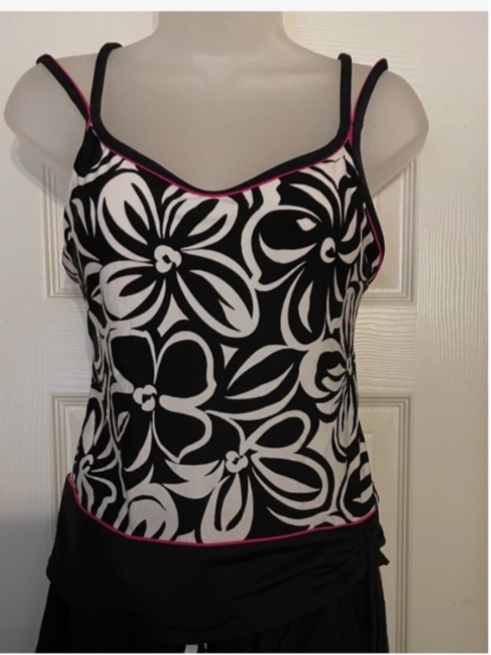 Jamaica Bay Black White Aqua Tankini Swim Top Size 10